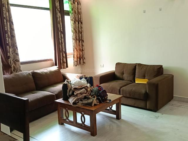 Flat for rent in Deri