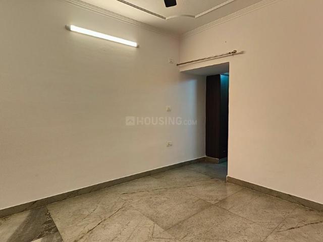 Flat for rent in South West Delhi, Deri