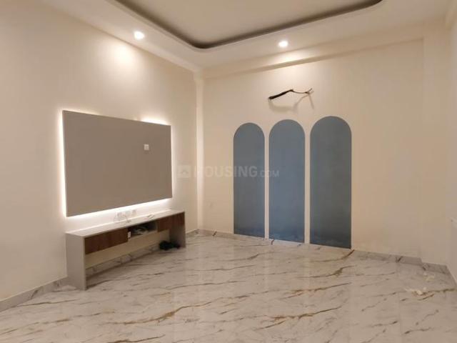 Flat for sale in Ralpur Khadar, Noida