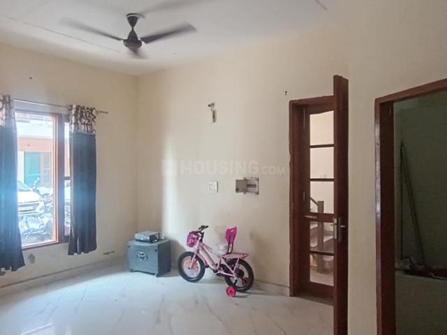 Flat for rent in Sector 126, Kharar