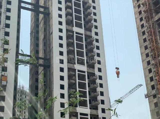 Flat for sale in Greater Noida - Delhi, Arunachal Pradesh
