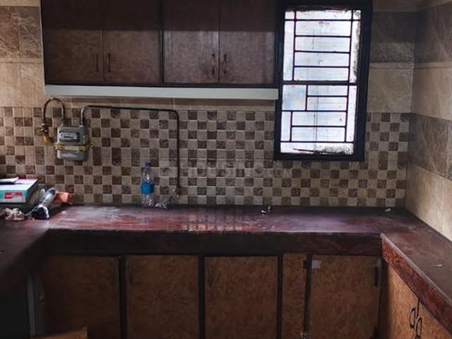 Flat for rent in South West Delhi, Deri