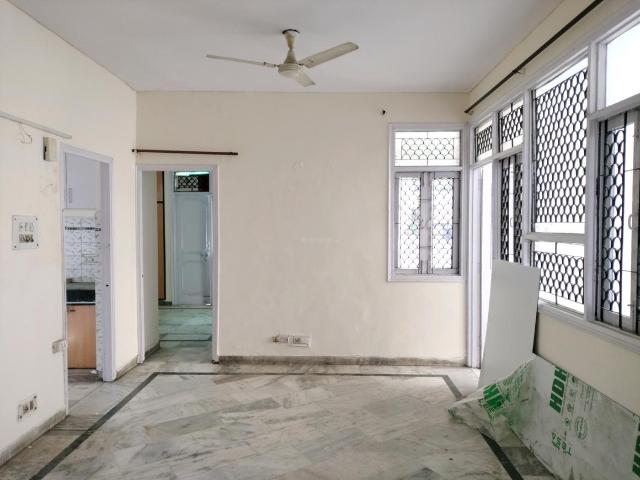 Flat for rent in South West Delhi, Deri