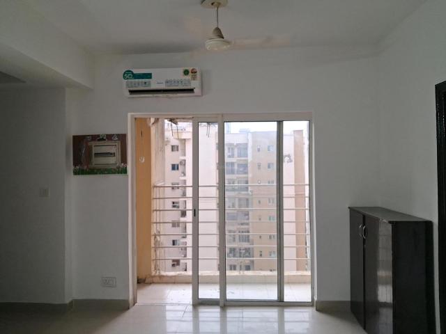 Flat for sale in Greater Noida - Delhi, Arunachal Pradesh