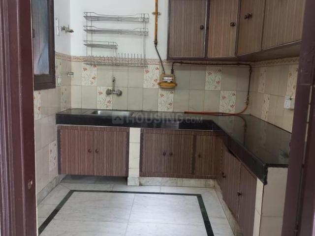 Flat for rent in South West Delhi, Deri