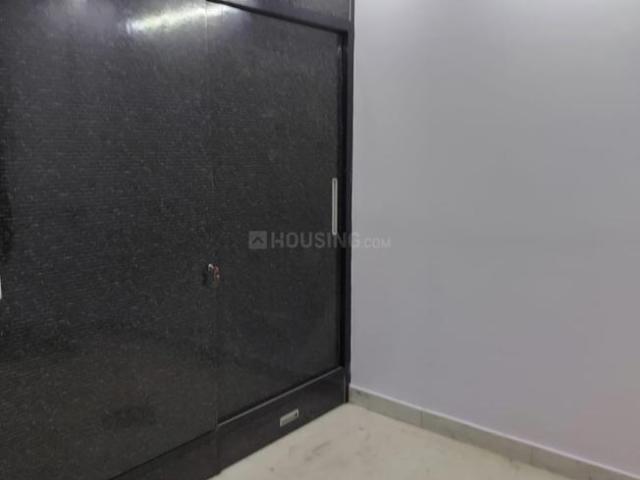 Flat for rent in North Delhi, Deri