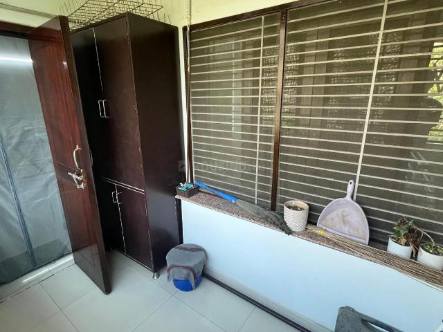 Flat for sale in North Delhi, Deri