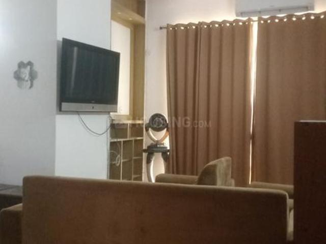 Flat for rent in Sector 143B, Noida