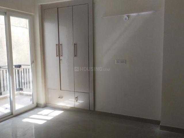 Flat for rent in Sector 143B, Noida