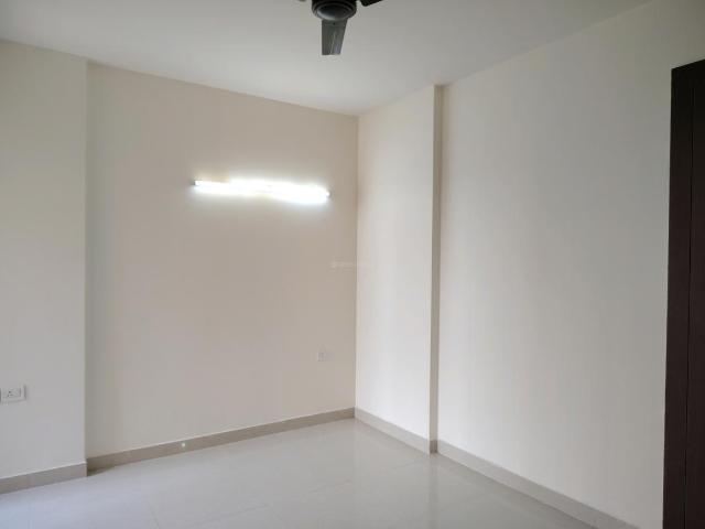 Flat for rent in Gari Samastpur, Noida