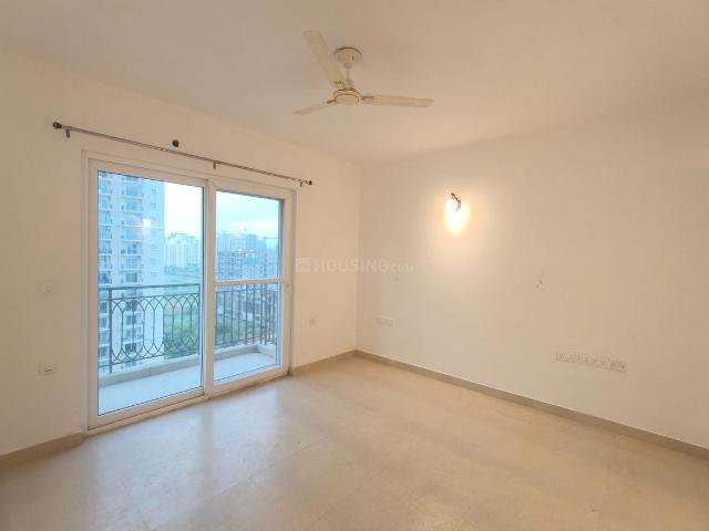 Flat for rent in Ace Parkway, Noida