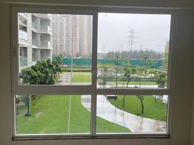 Flat for sale in Greater Noida - Delhi, Arunachal Pradesh