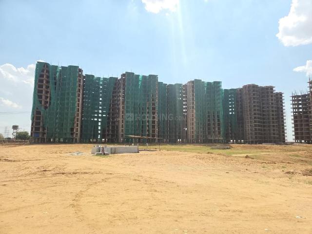 Flat for sale in Hariana
