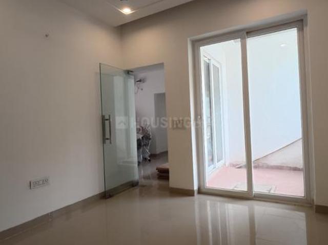 Flat for sale in Hariana