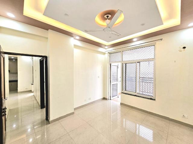 Flat for rent in South West Delhi, Deri