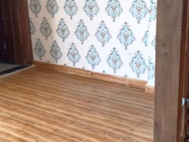 Flat for sale in South West Delhi, Deri