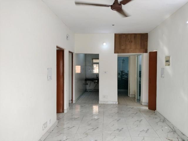 Flat for rent in South West Delhi, Deri