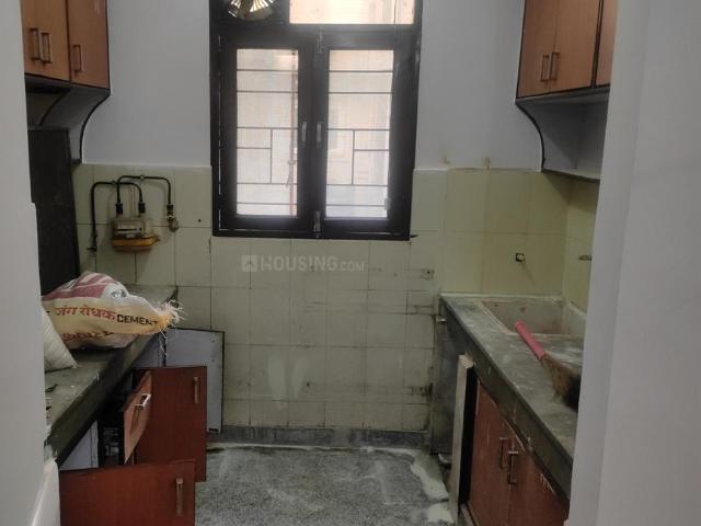 Flat for rent in South West Delhi, Deri