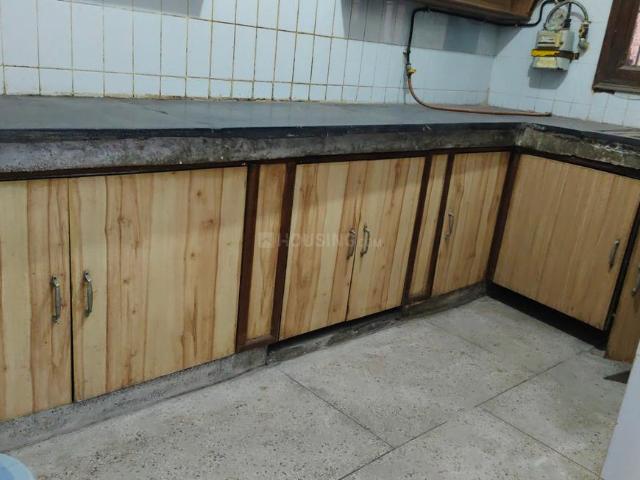 Flat for rent in South West Delhi, Deri