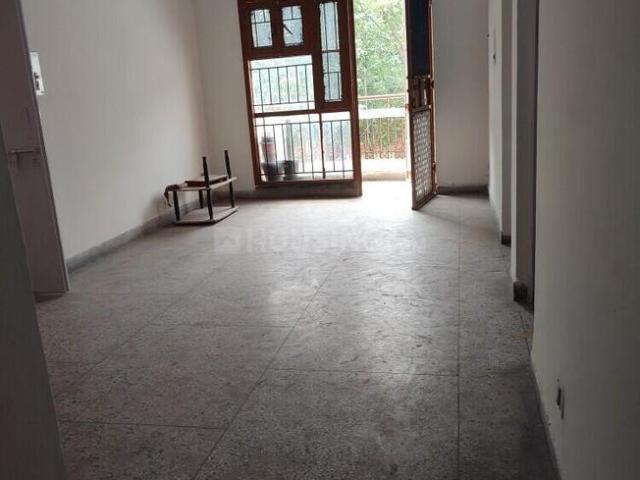 Flat for rent in South West Delhi, Deri