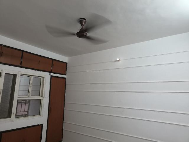 Flat for rent in South West Delhi, Deri