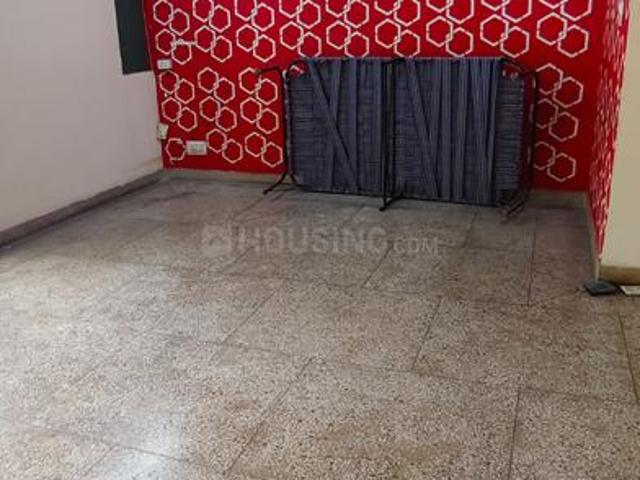 Flat for rent in South West Delhi, Deri