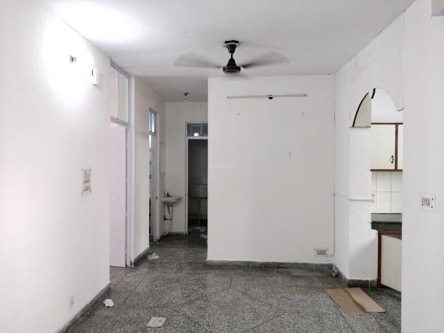 Flat for rent in South West Delhi, Deri