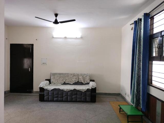 Flat for sale in South West Delhi, Deri