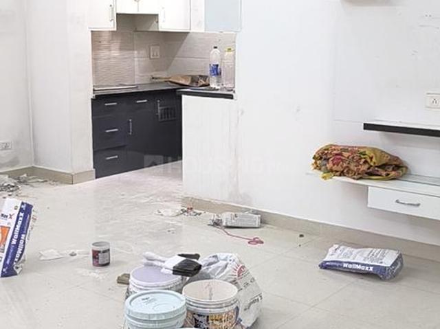 Flat for sale in South West Delhi, Deri