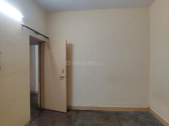 Flat for sale in North Delhi, Deri