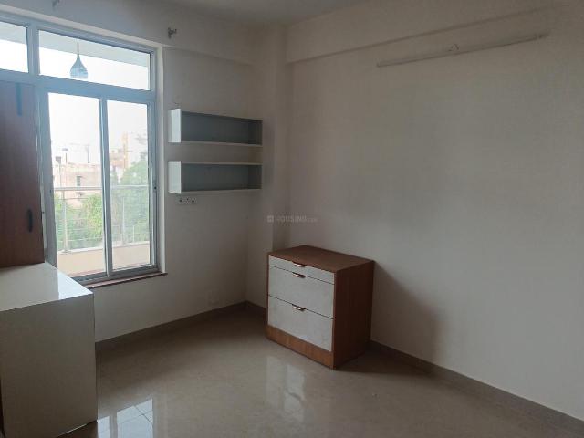 Flat for rent in South West Delhi, Deri
