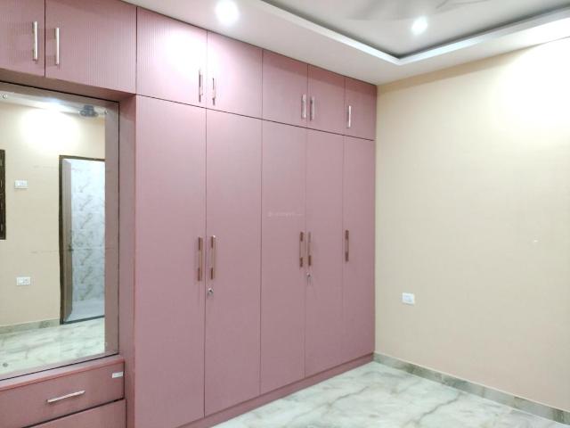 Flat for rent in South West Delhi, Deri