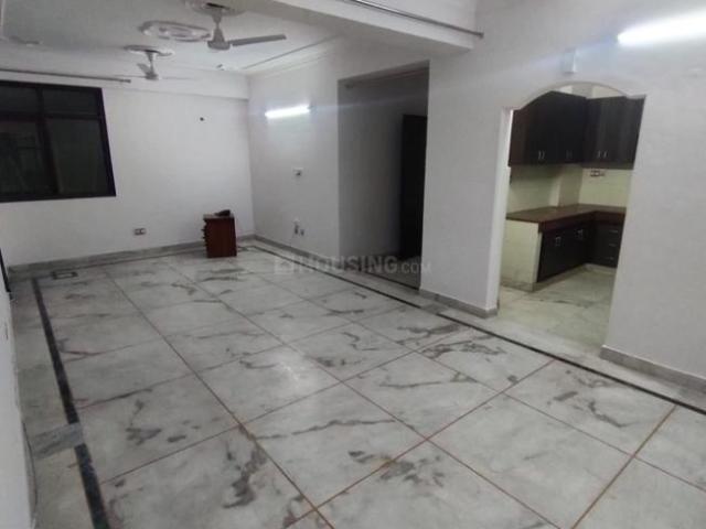 Flat for rent in Deri