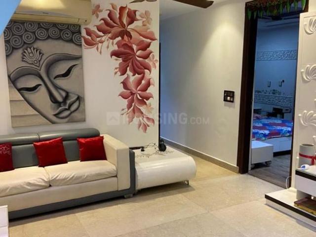 Flat for rent in Deri