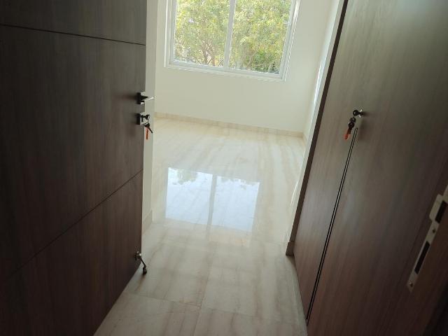 Flat for rent in Hariana