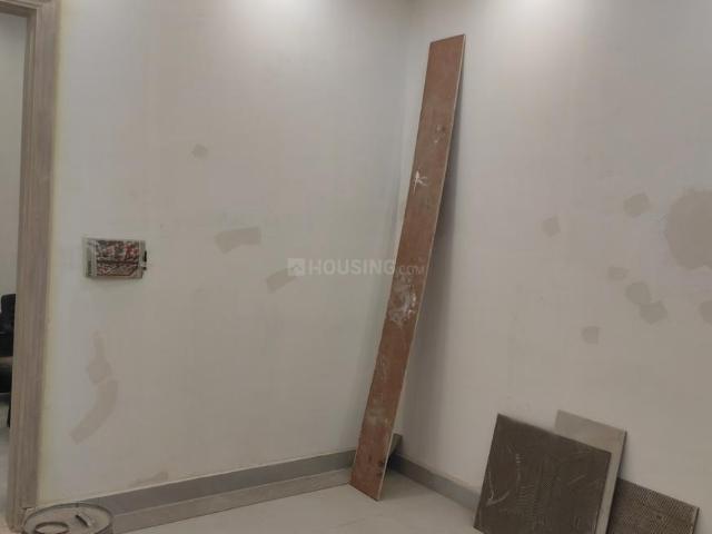 Flat for sale in North Delhi, Deri