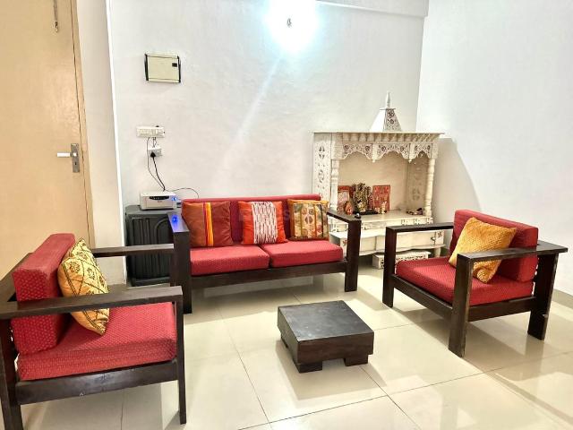 Flat for rent in Hariana