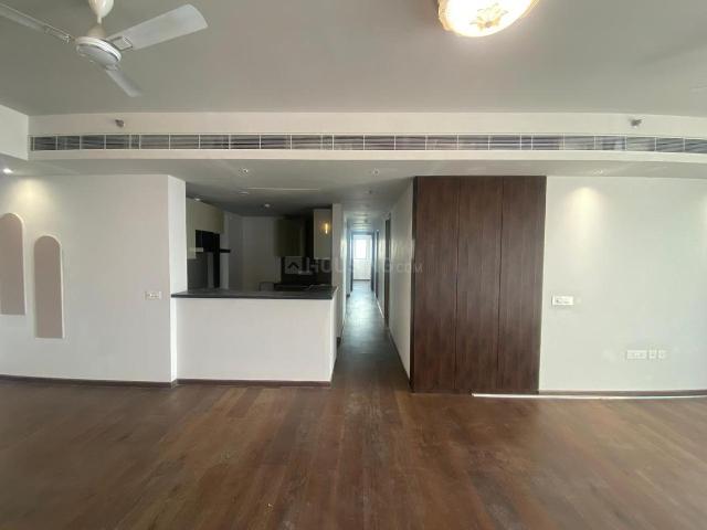 Flat for rent in Hariana