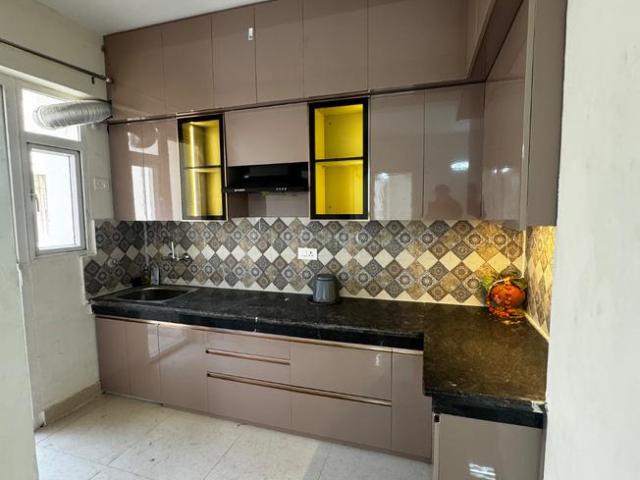 Flat for rent in Hariana