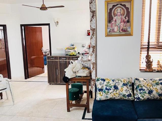 Flat for rent in South West Delhi, Deri
