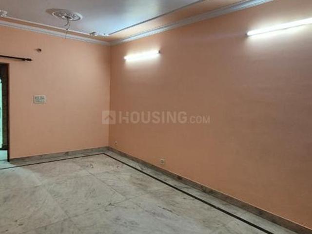 Flat for sale in North West Delhi, Deri