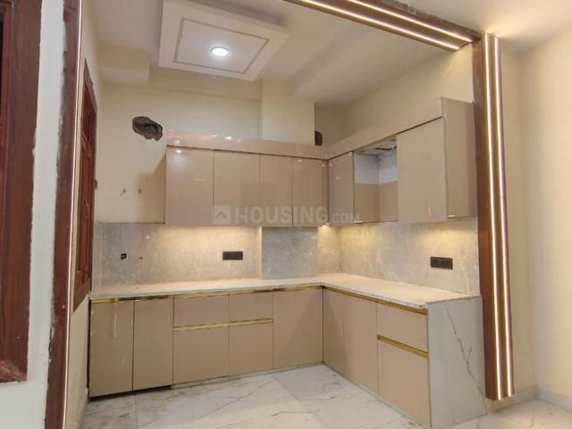 Flat for sale in Sector 45, Noida