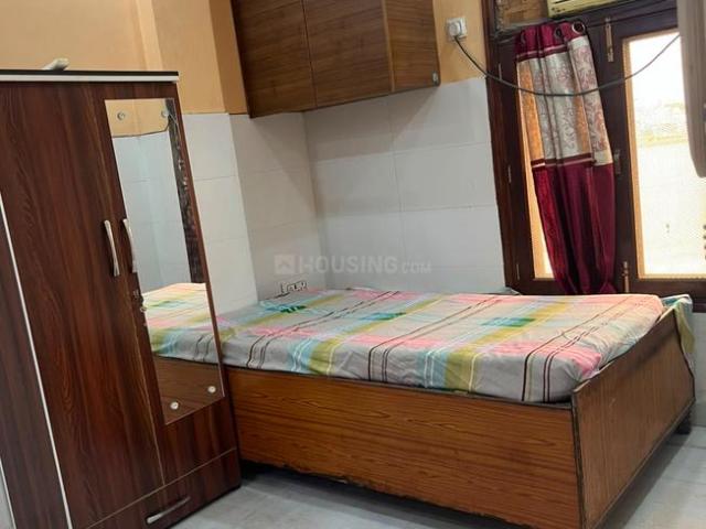Flat for rent in North West Delhi, Deri