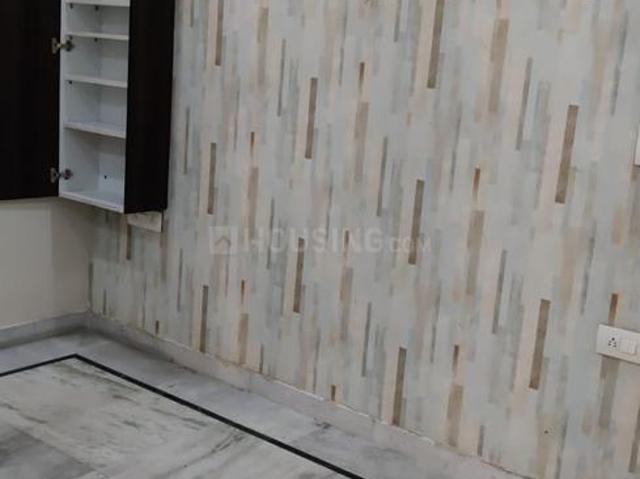 Flat for rent in South West Delhi, Deri