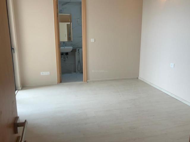 Flat for rent in Hariana
