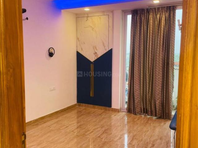 Flat for sale in Hariana