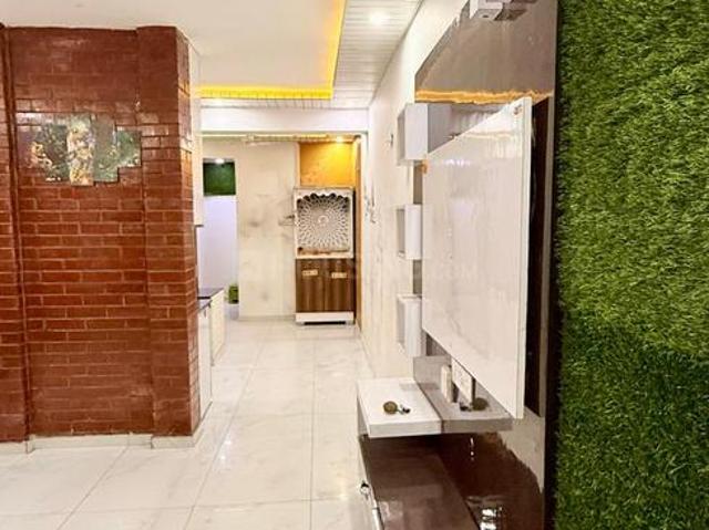 Flat for sale in Hariana