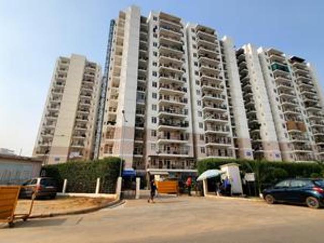 Flat for rent in Hariana