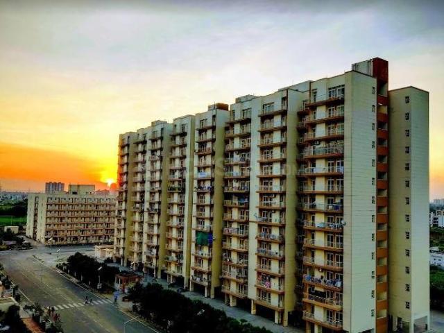 Flat for sale in Hariana