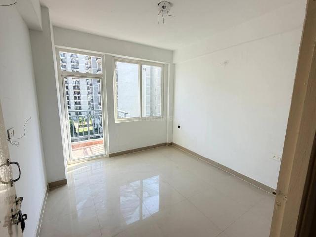 Flat for rent in Hariana